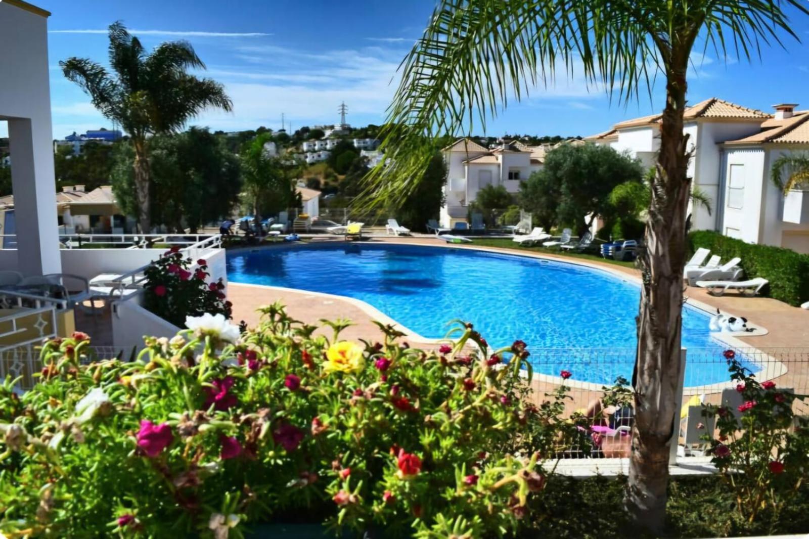 Farm Village- Townhouse 2 Mins From Old Town Albufeira Exterior photo